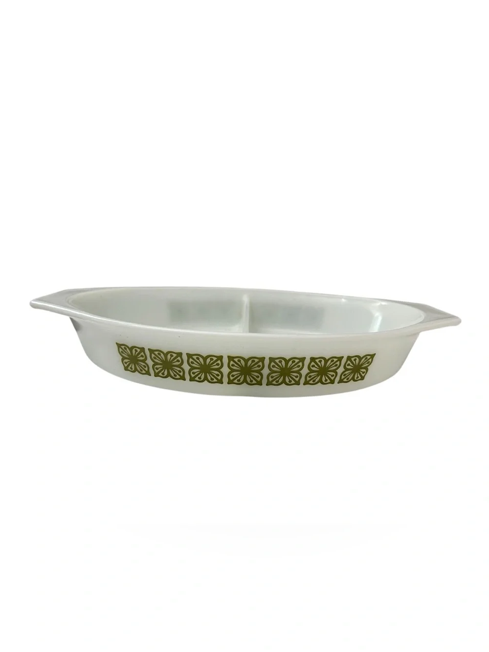 Pyrex Dutch Clover Verde Green Divided Casserole Dish Size 1.5 Quart